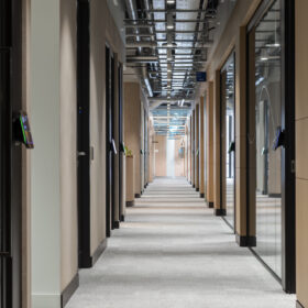 Project: Rabobank | Optima 117 Plus Single Glazing, Edge Affinity Doors, Tech Panels | Photography: Office Curator