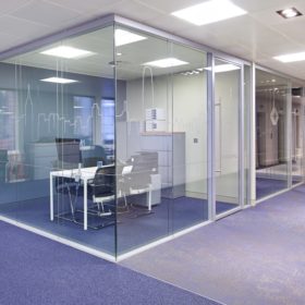 Project: Structuretone | Product: Revolution100 with Elite-Symmetry doors in MF frames with pull handles